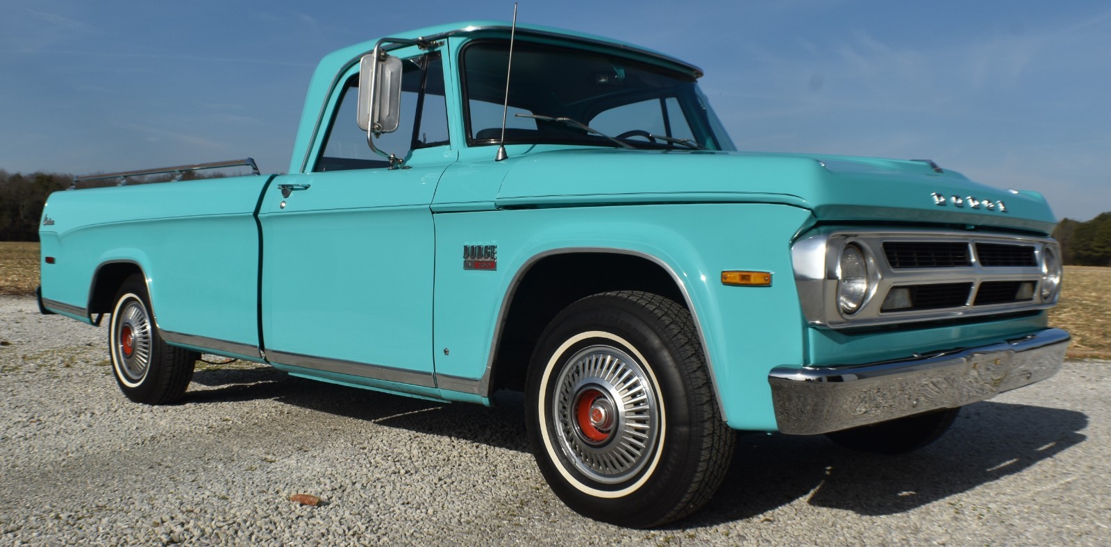 Dodge-Other-Pickups-1970-Standard-Cab-Pickup-1
