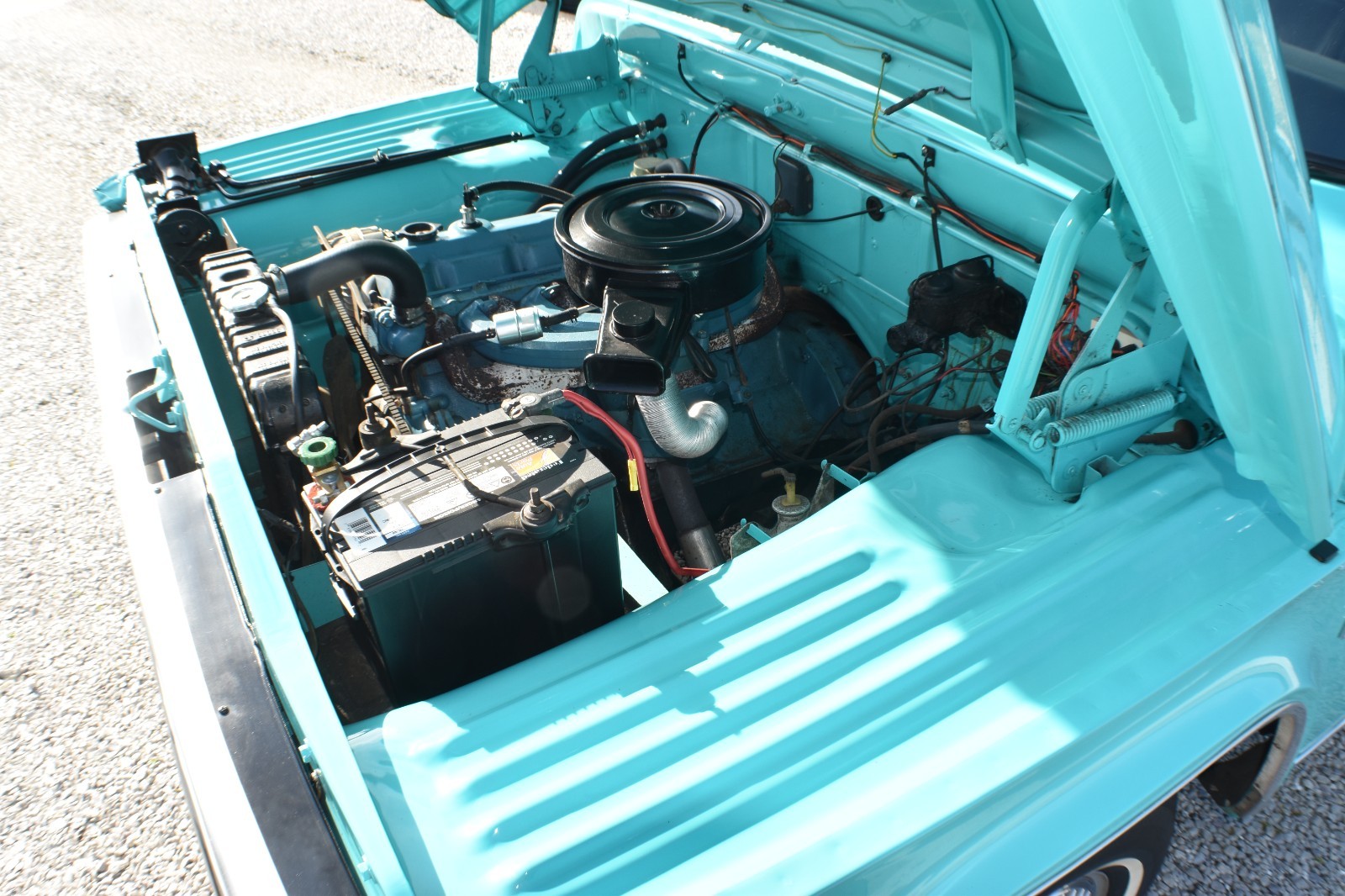 Dodge-Other-Pickups-1970-Standard-Cab-Pickup-14