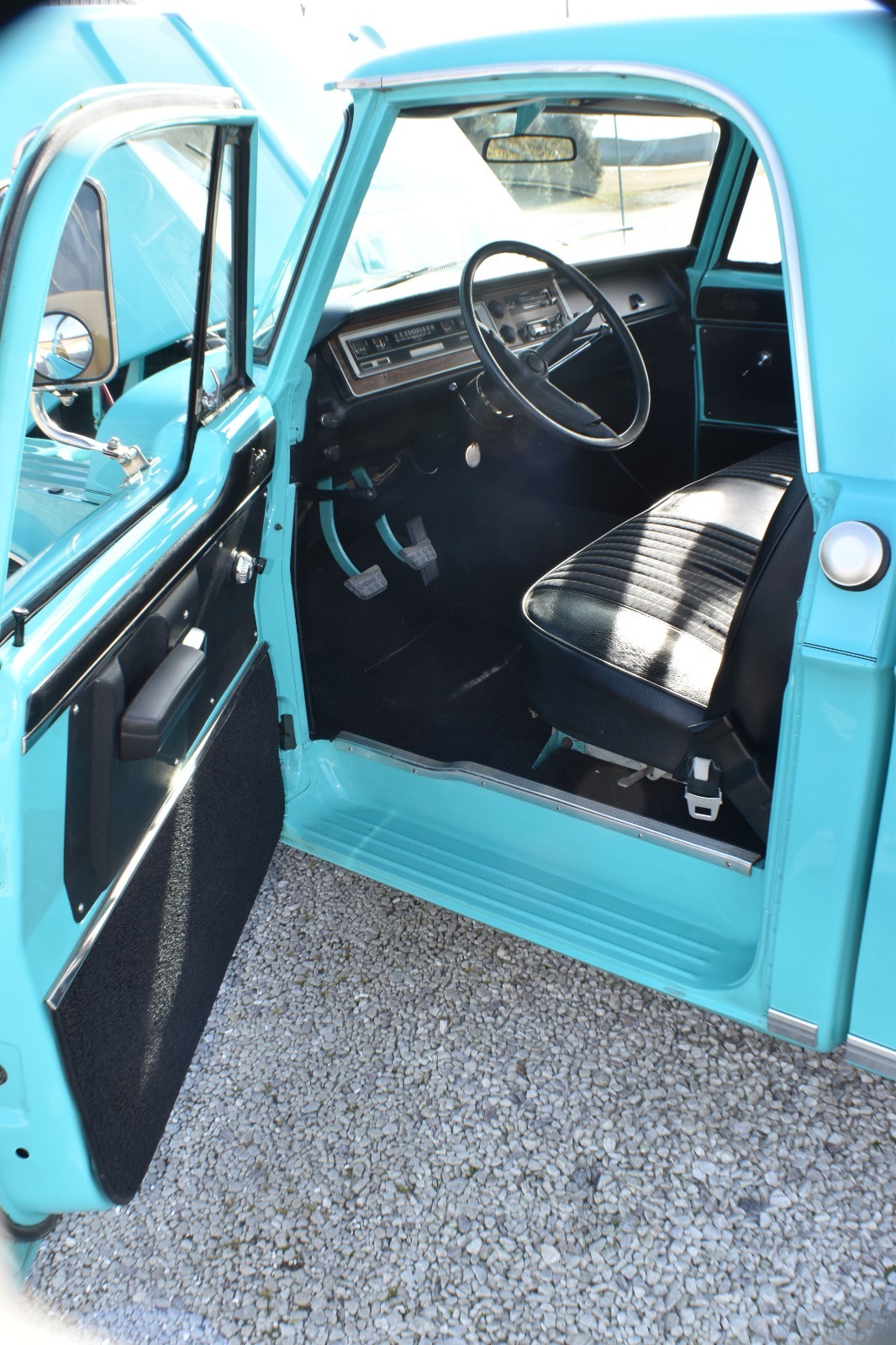 Dodge-Other-Pickups-1970-Standard-Cab-Pickup-16