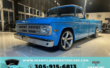 Dodge-Other-Pickups-1971-Long-bed