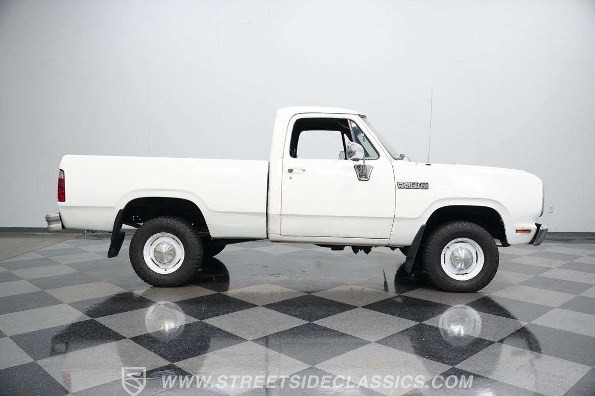Dodge-Other-Pickups-1979-Pickup-Truck-14