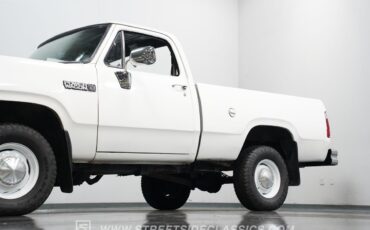 Dodge-Other-Pickups-1979-Pickup-Truck-21