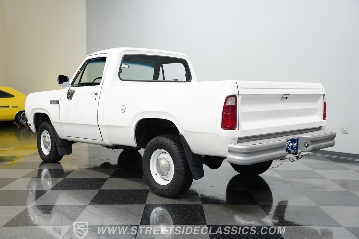Dodge-Other-Pickups-1979-Pickup-Truck-9