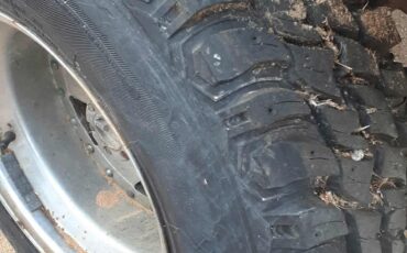 Dodge-Other-Pickups-1982-Standard-Cab-Pickup-3