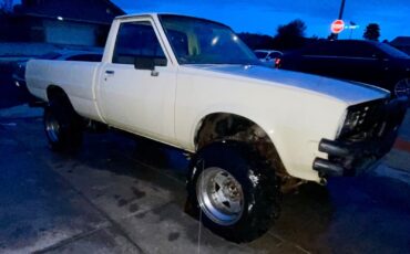 Dodge-Other-Pickups-1982-Standard-Cab-Pickup-6