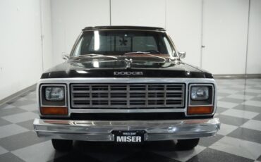 Dodge-Other-Pickups-1983-Pickup-Truck-15