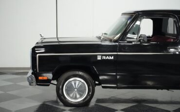 Dodge-Other-Pickups-1983-Pickup-Truck-21