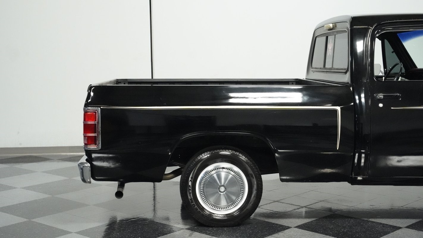 Dodge-Other-Pickups-1983-Pickup-Truck-26