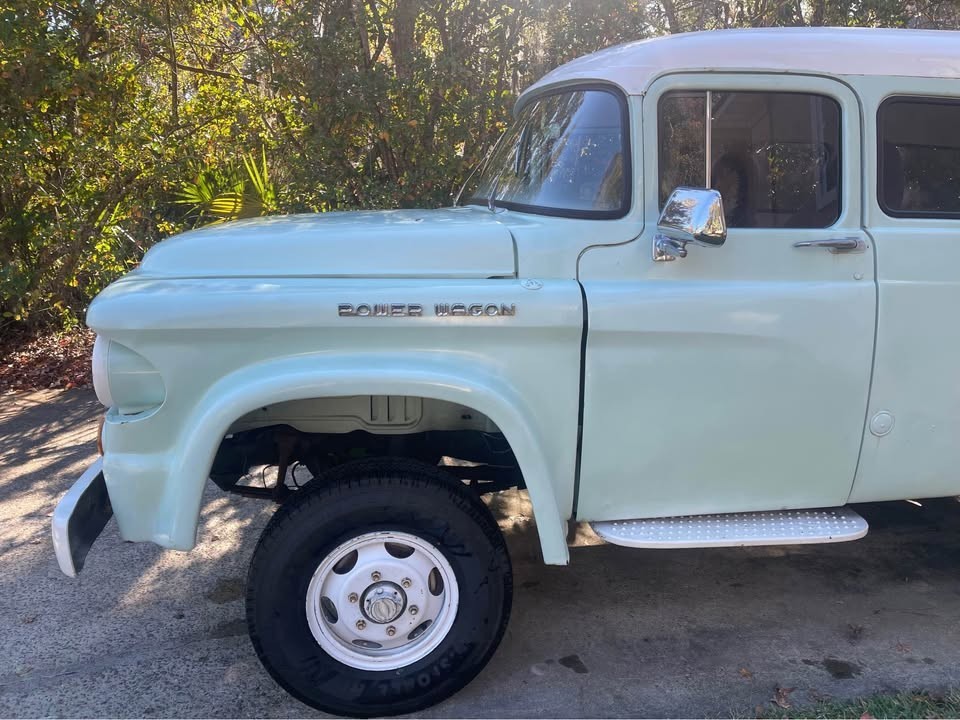 Dodge-Power-Wagon-1958-SUV-1