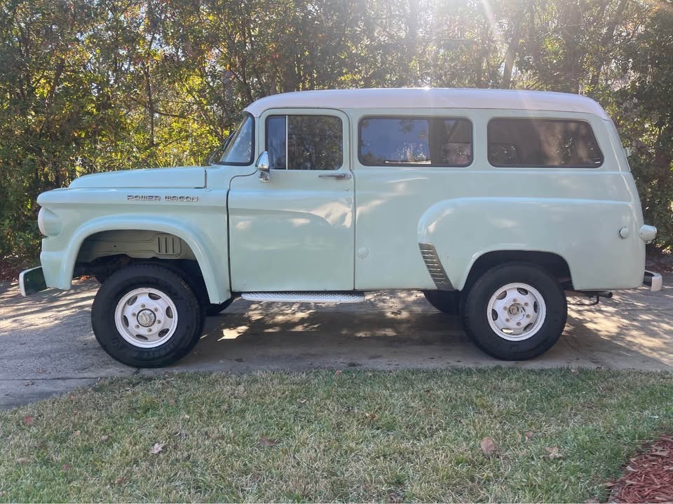 Dodge-Power-Wagon-1958-SUV-9