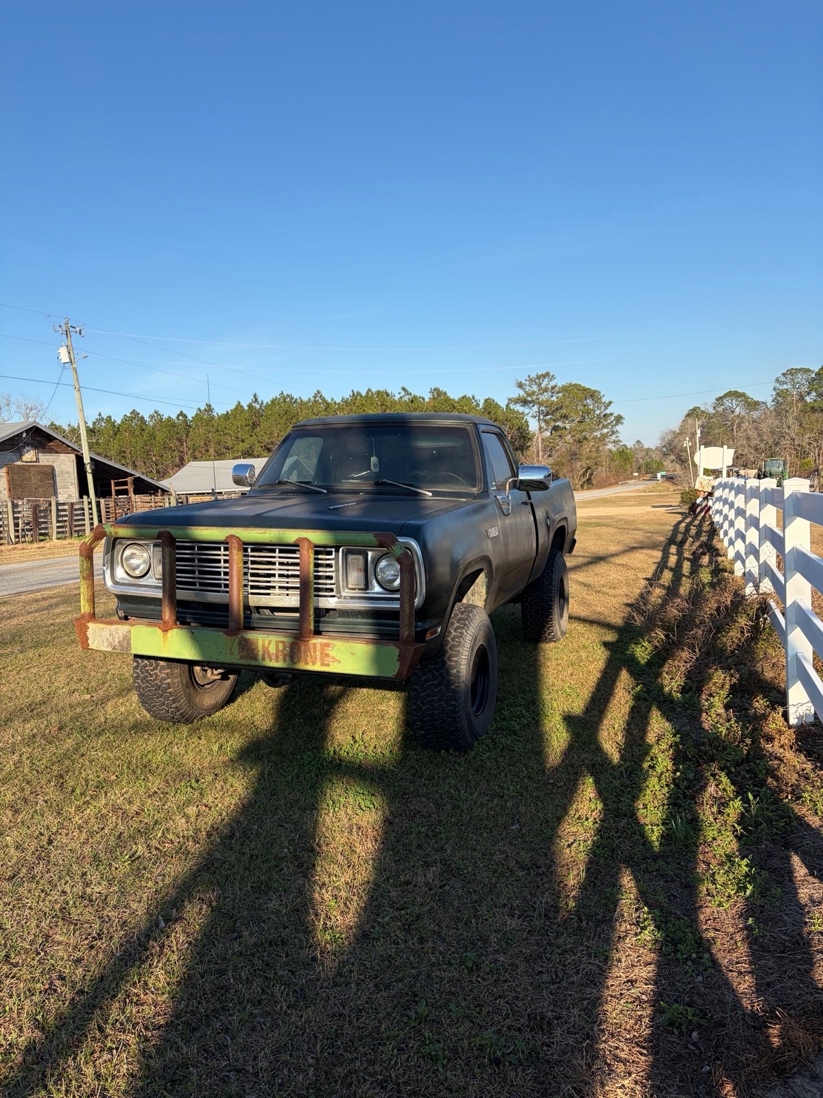 Dodge-Power-Wagon-1978-3