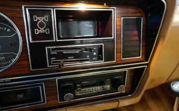 Dodge-Power-Wagon-1985-Standard-Cab-Pickup-26