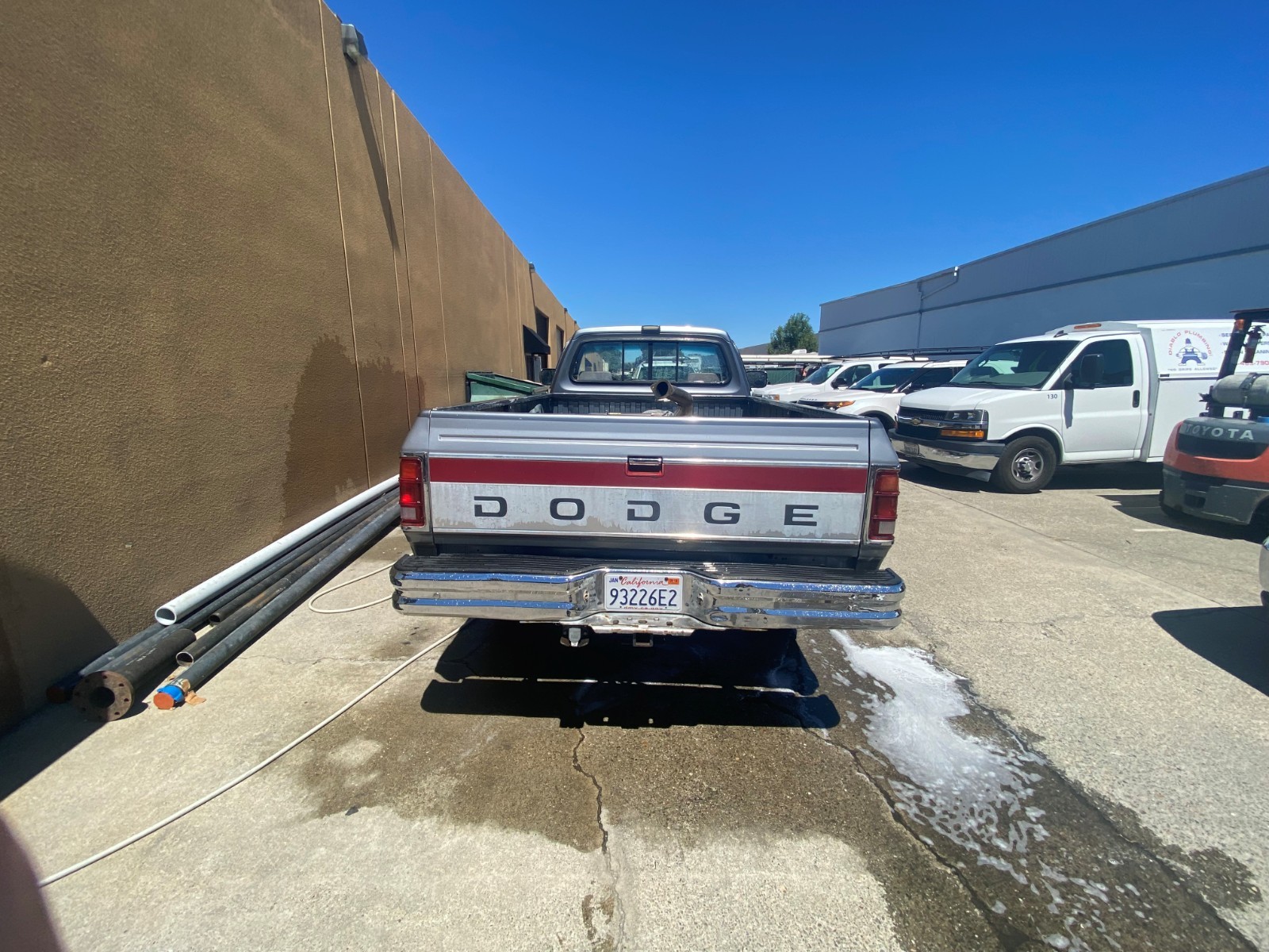 Dodge-Power-Wagon-1991-Single-Cab-2