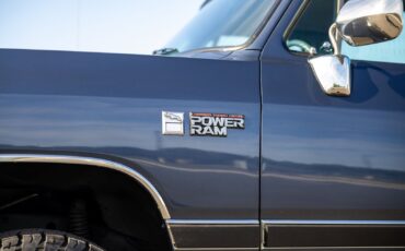 Dodge-Ram-1500-1989-Pickup-Truck-11