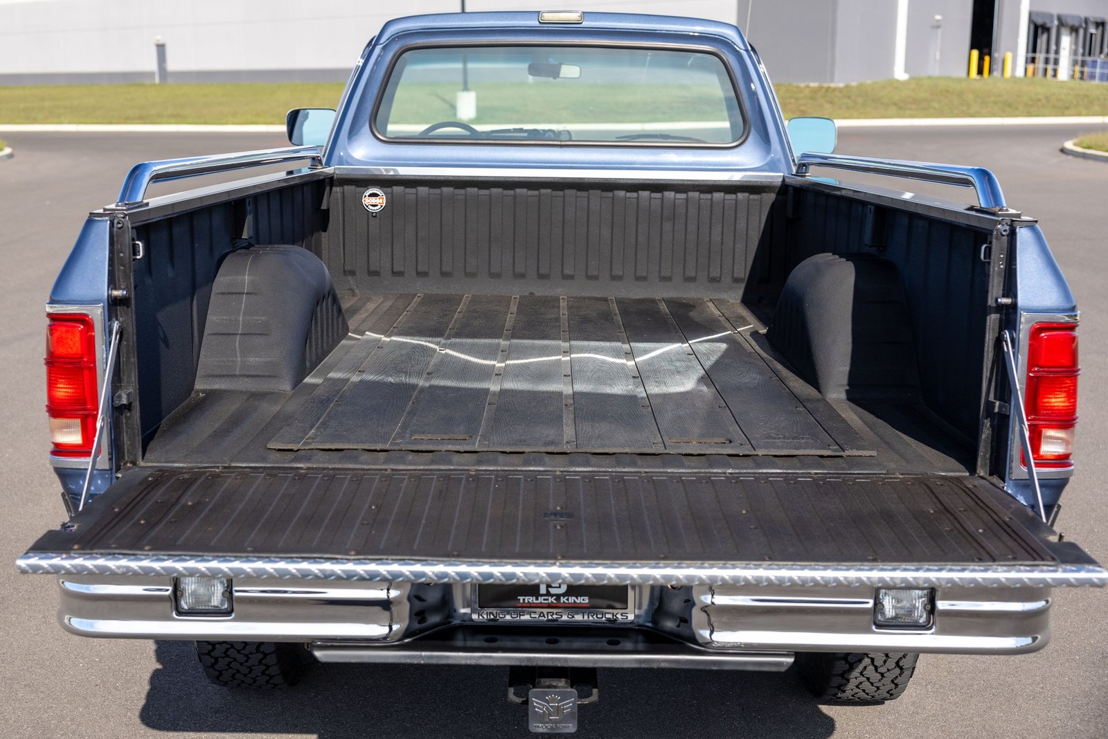 Dodge-Ram-1500-1989-Pickup-Truck-21