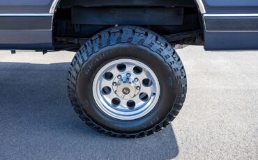 Dodge-Ram-1500-1989-Pickup-Truck-24
