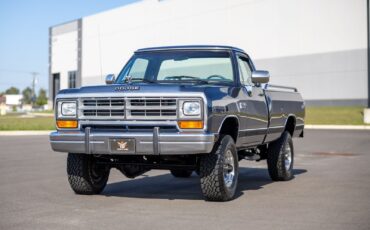 Dodge-Ram-1500-1989-Pickup-Truck-6