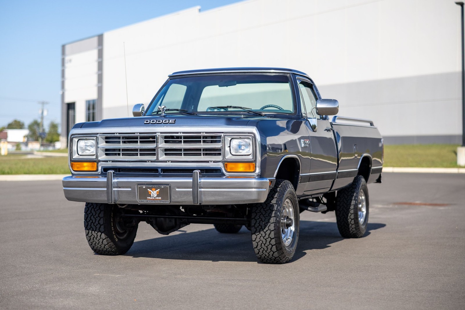 Dodge-Ram-1500-1989-Pickup-Truck-6
