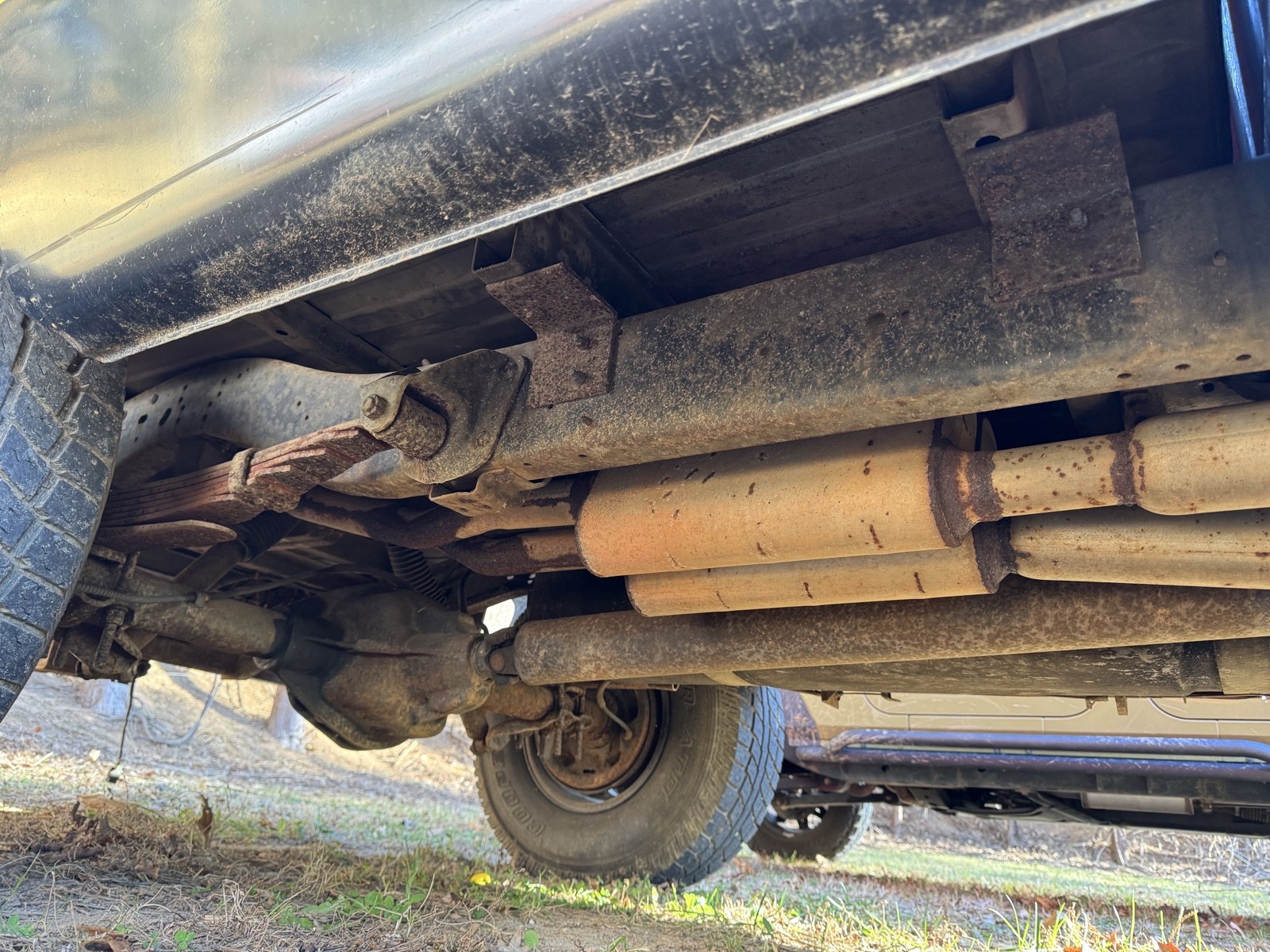 Dodge-Ram-2500-1984-15