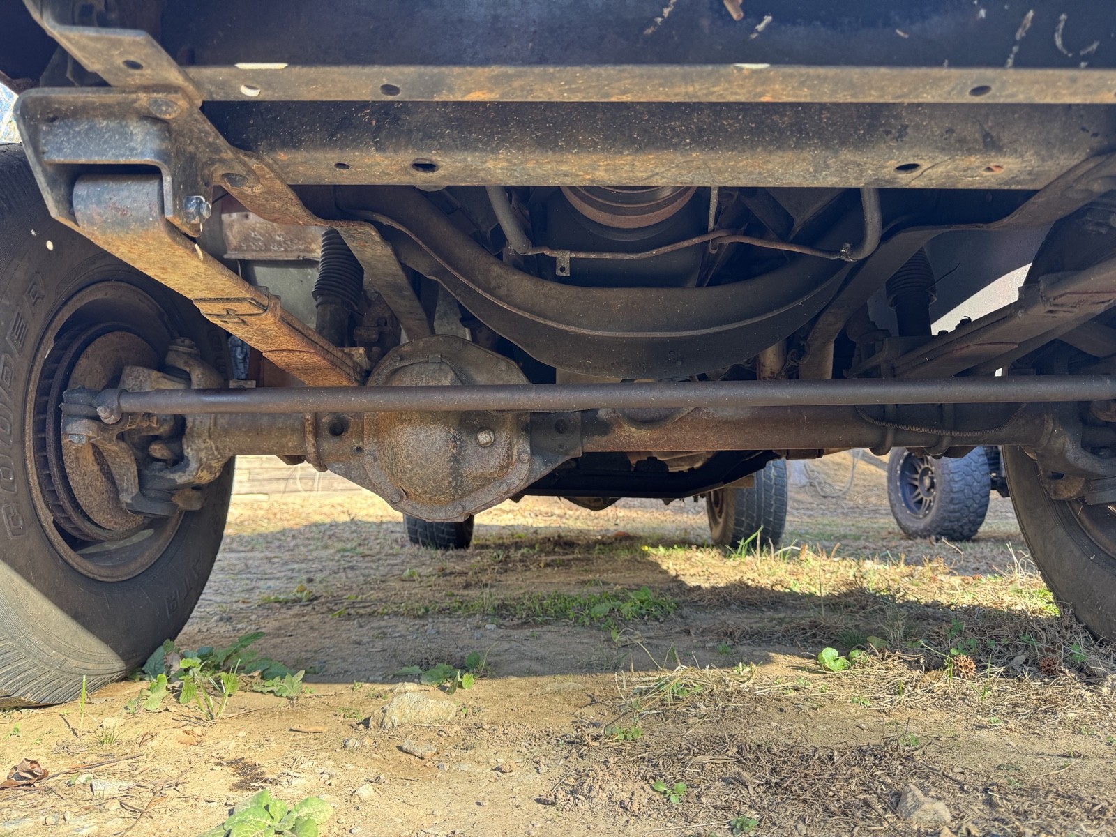 Dodge-Ram-2500-1984-18