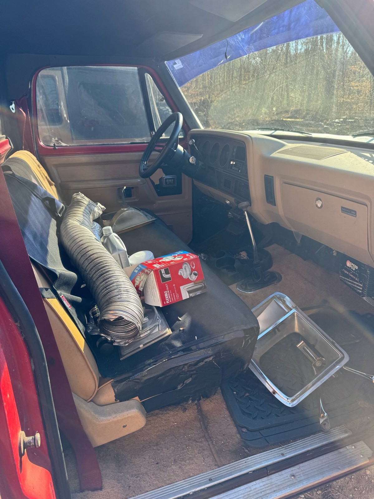 Dodge-Ram-2500-1984-7