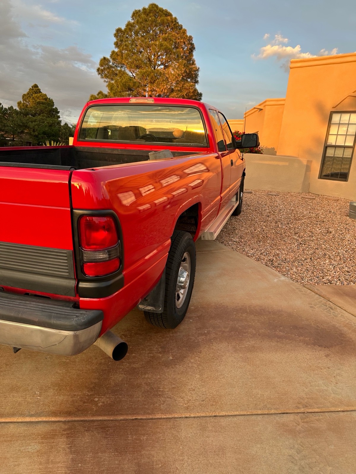 Dodge-Ram-2500-1995-12