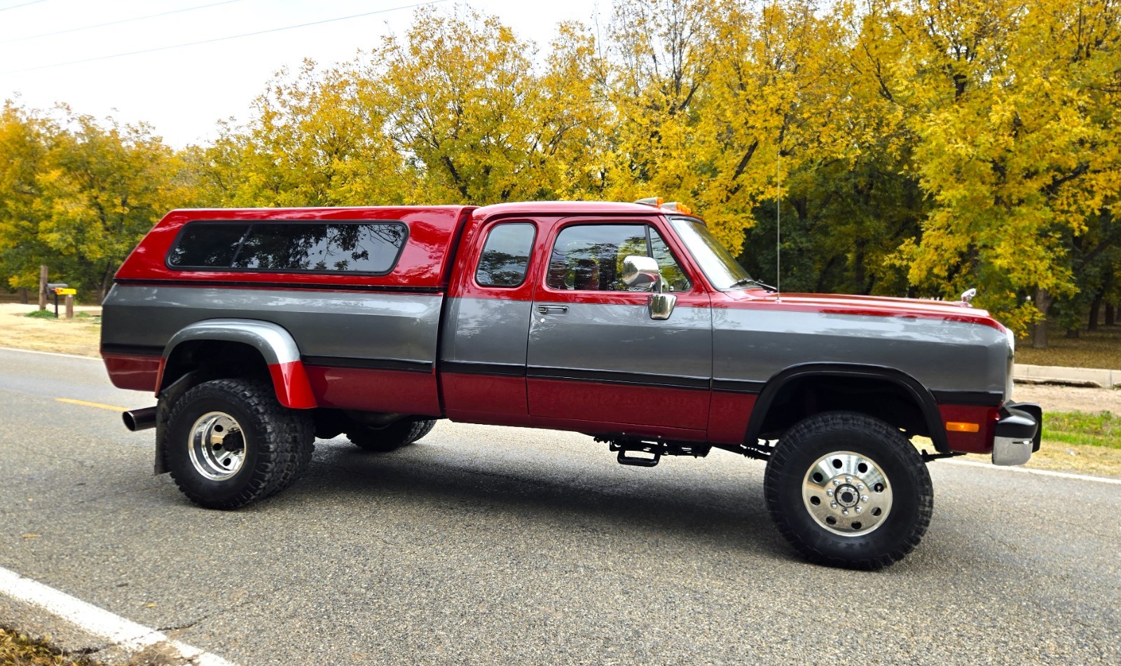 Dodge-Ram-3500-1993-Extended-Cab-Dually-4