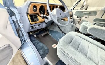Dodge-Ram-Van-1988-Other-19
