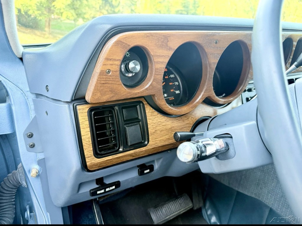 Dodge-Ram-Van-1988-Other-20