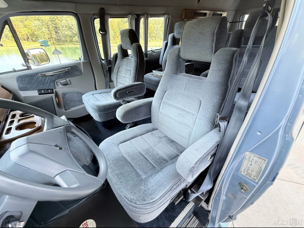 Dodge-Ram-Van-1988-Other-22