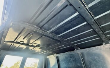 Dodge-Ram-Van-1994-5