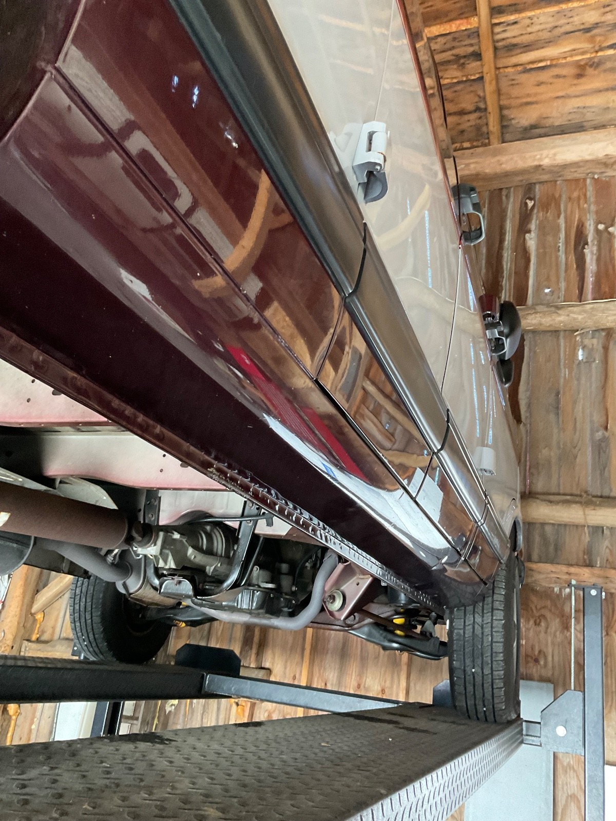 Dodge-Ram-Van-1996-Standard-Passenger-Van-15