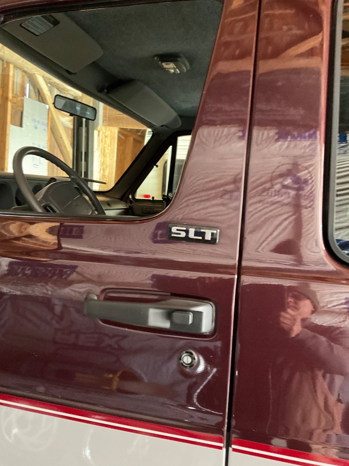 Dodge-Ram-Van-1996-Standard-Passenger-Van-8