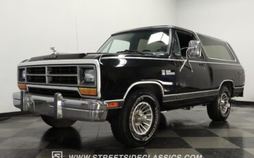 Dodge-Ramcharger-1986-SUV-20