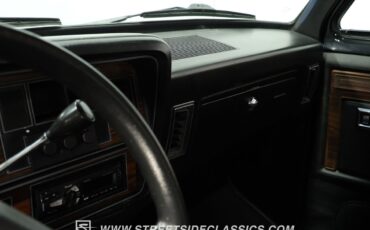 Dodge-Ramcharger-1986-SUV-39