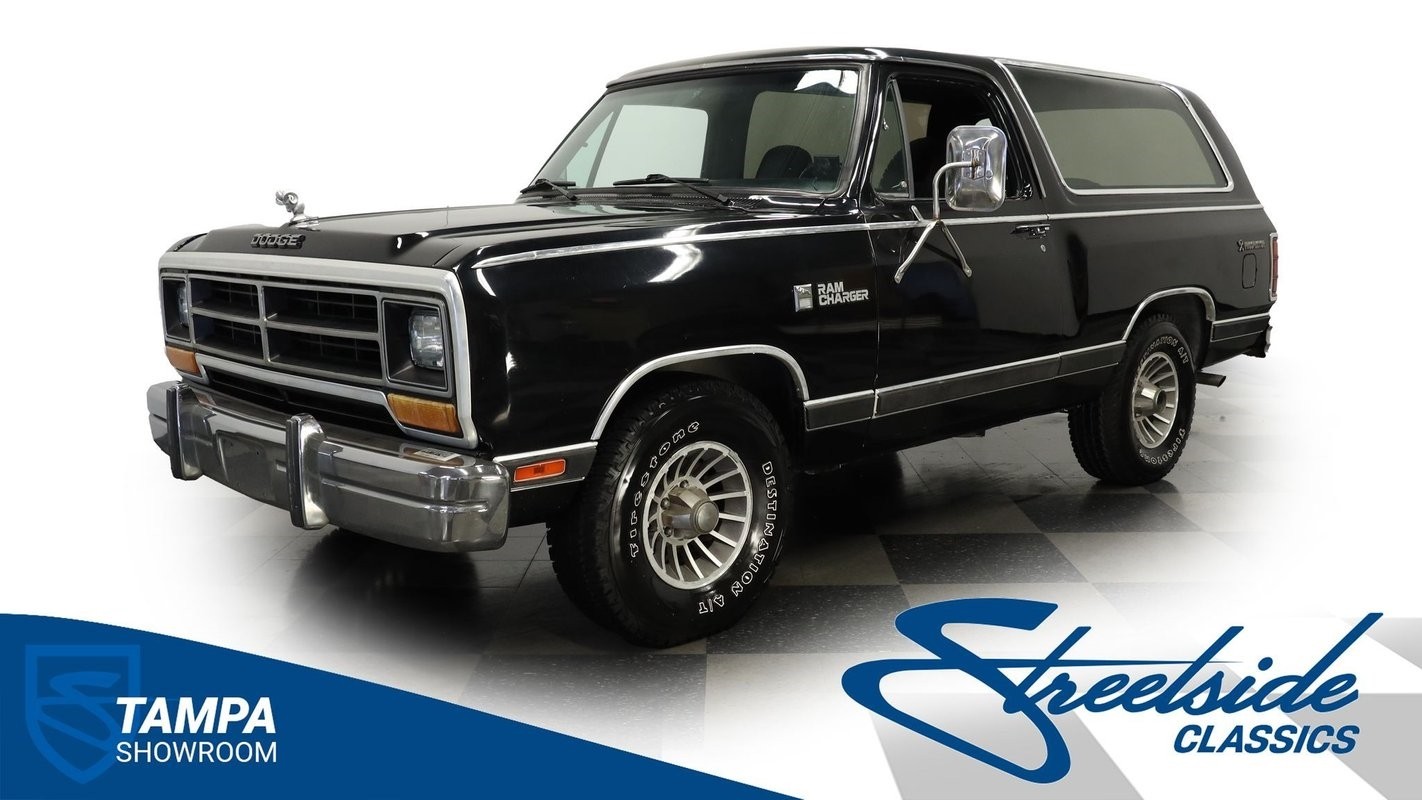 Dodge Ramcharger 1986 SUV