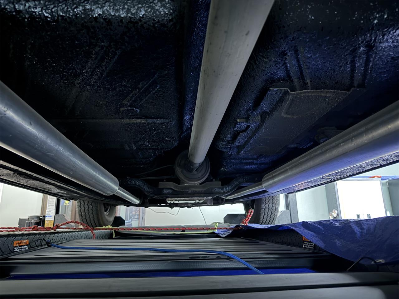 Dodge-Royal-lancer-1955-red-white-black-white-and-black-13