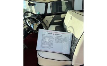 Dodge-Royal-lancer-1955-red-white-black-white-and-black-16