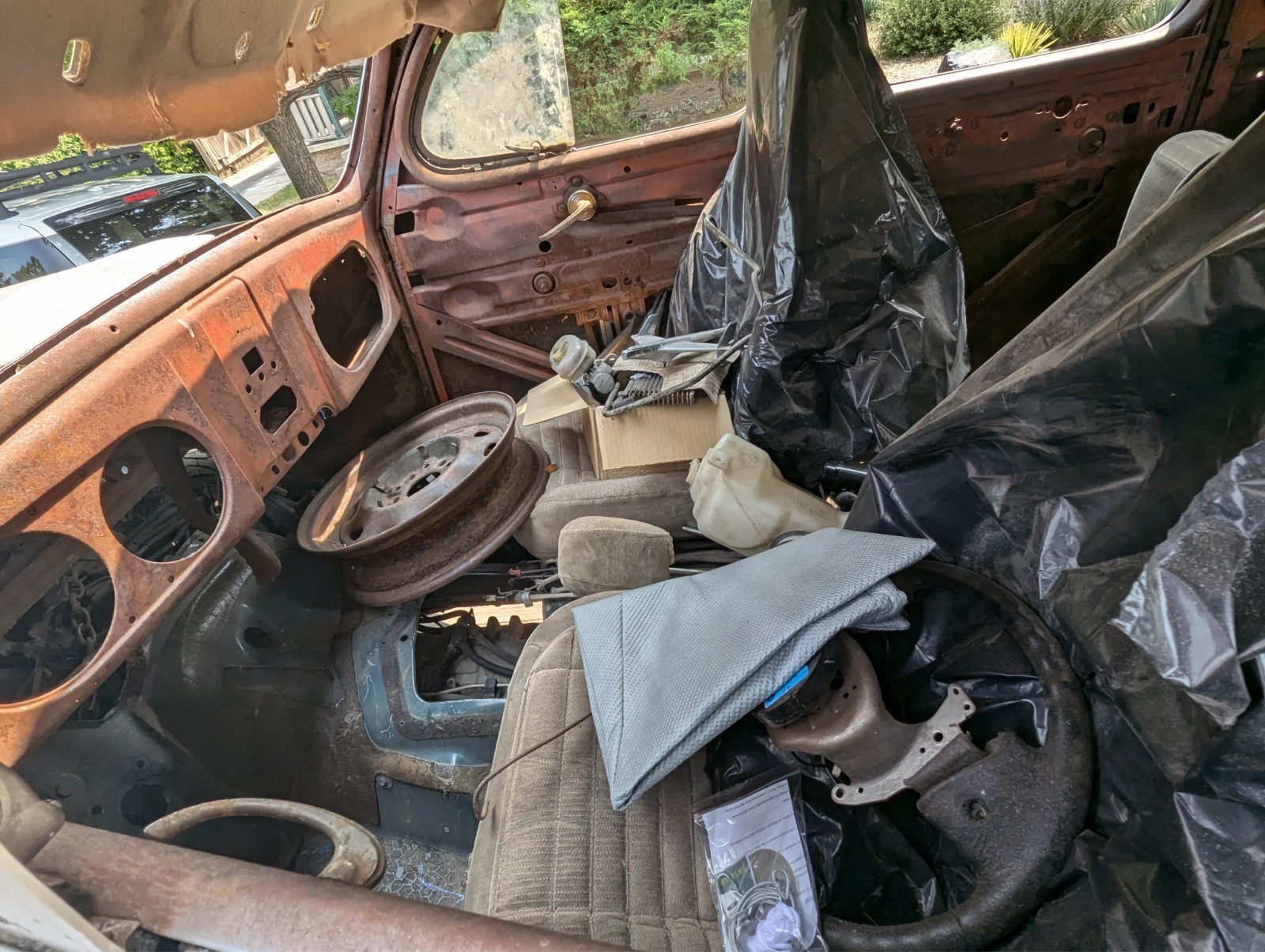 Dodge-Sedan-1938-Sedan-11