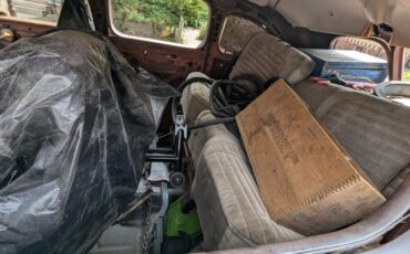 Dodge-Sedan-1938-Sedan-12