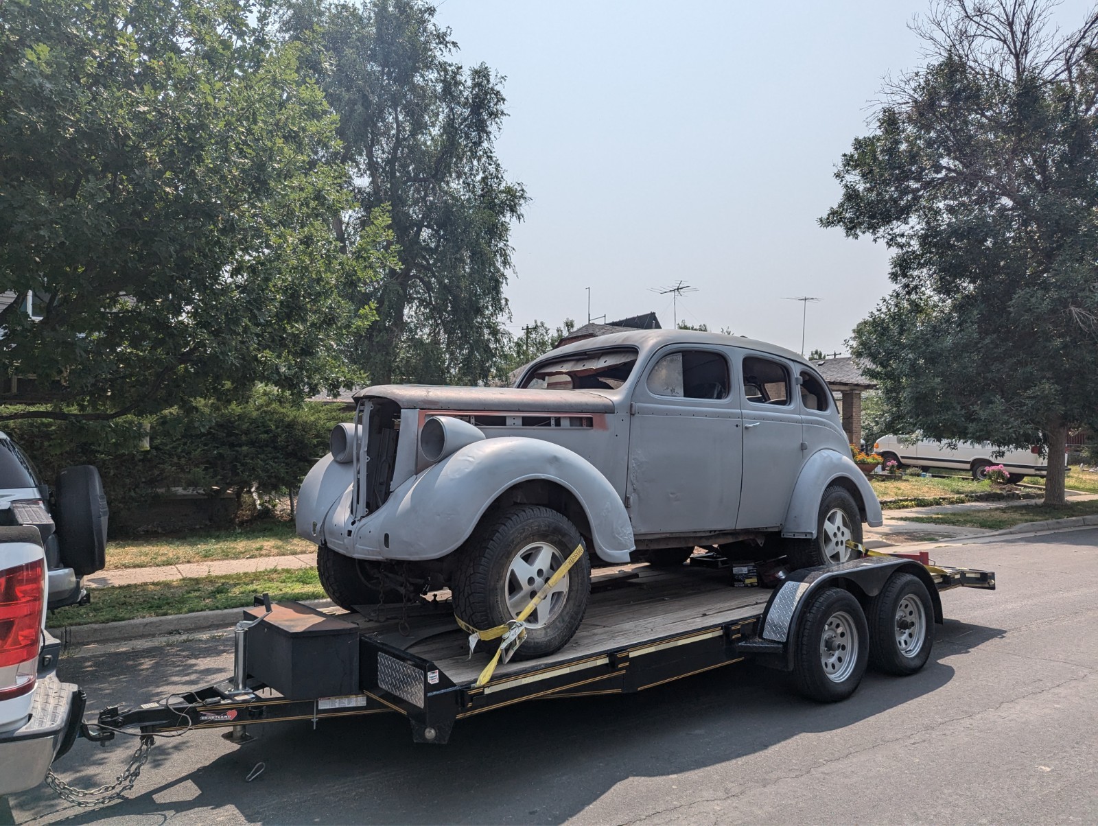 Dodge-Sedan-1938-Sedan-8