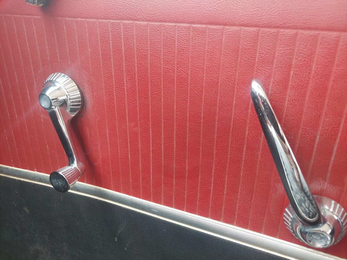 Dodge-Sierra-1959-Black-Black-Red-amp-Silver-17