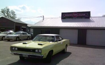 Dodge-Super-Bee-1969-Coupe-1