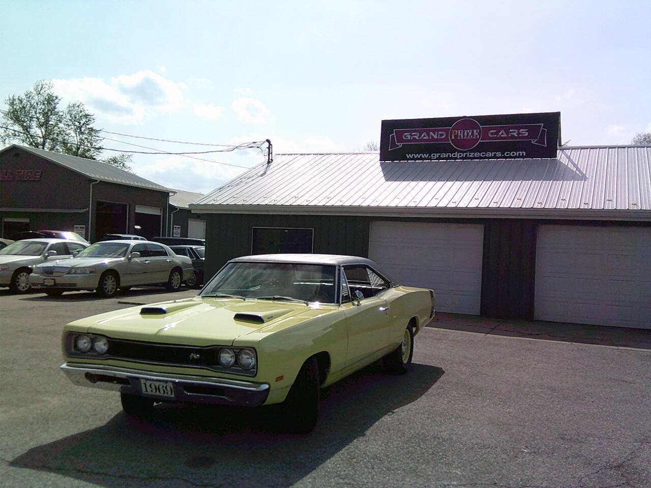 Dodge-Super-Bee-1969-Coupe-1