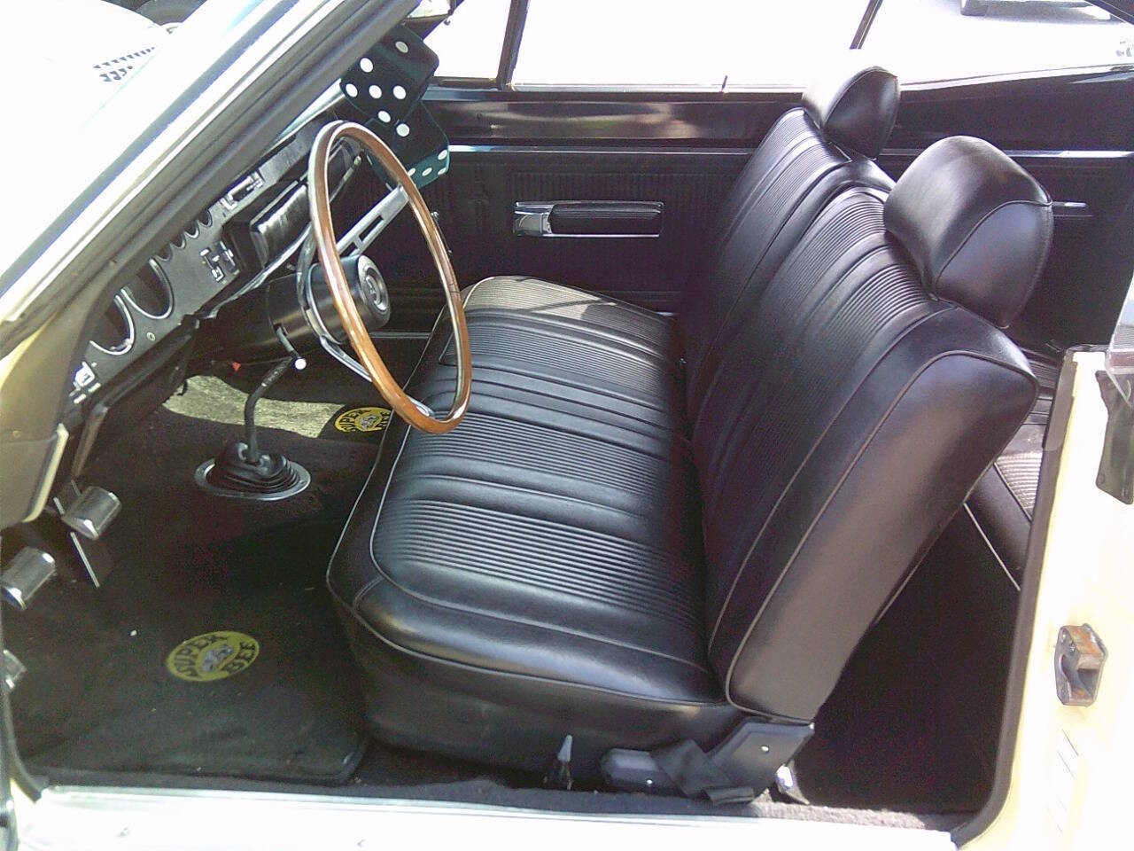 Dodge-Super-Bee-1969-Coupe-14