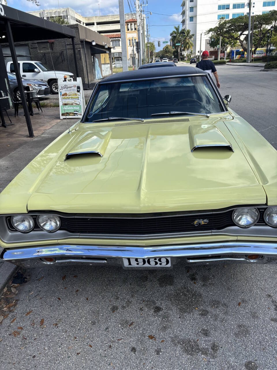 Dodge-Super-Bee-1969-Coupe-32