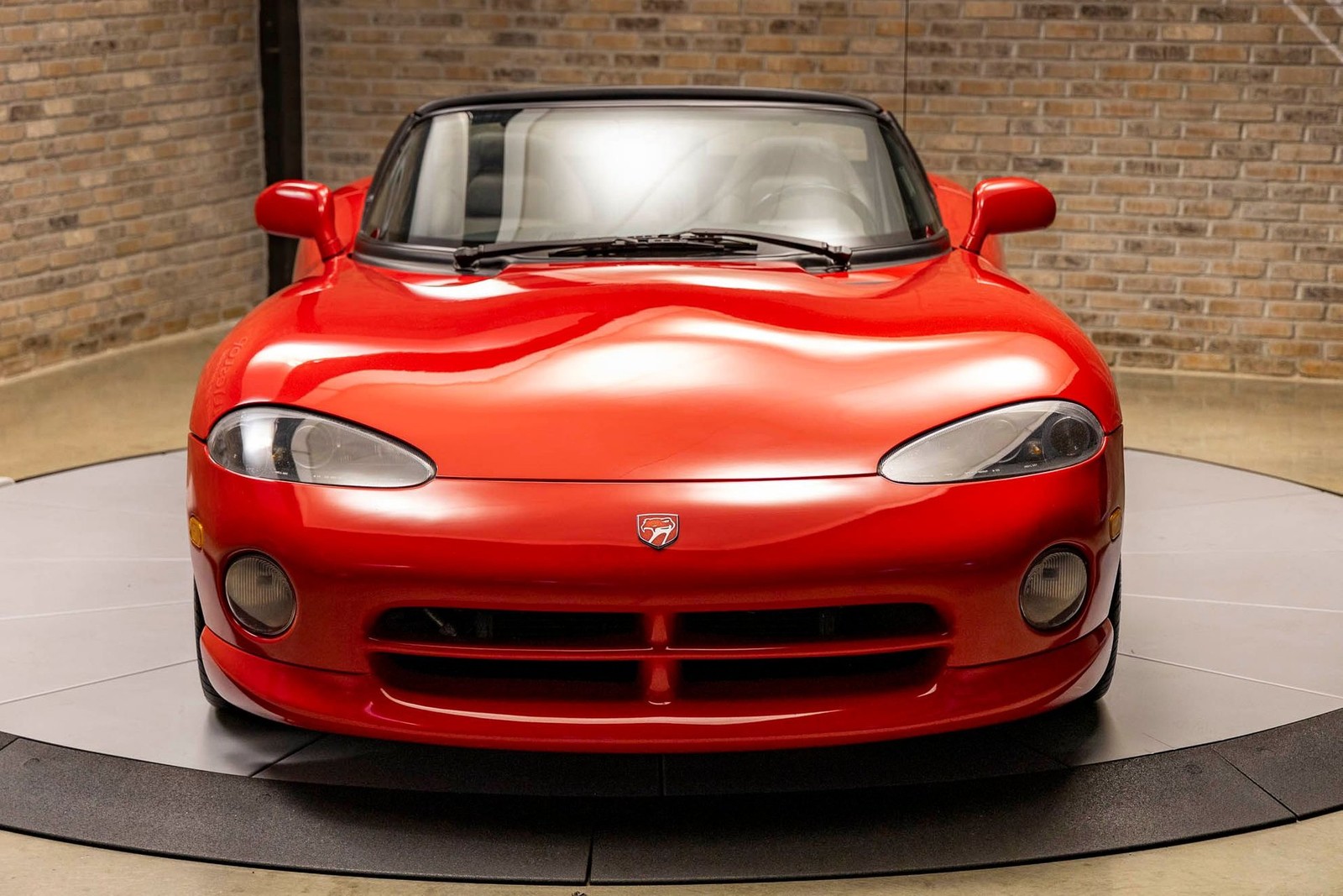 Dodge-Viper-1992-Convertible-1