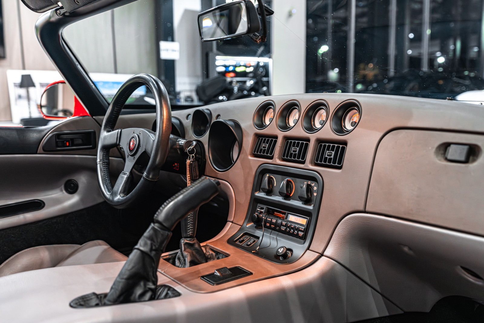 Dodge-Viper-1993-Convertible-22