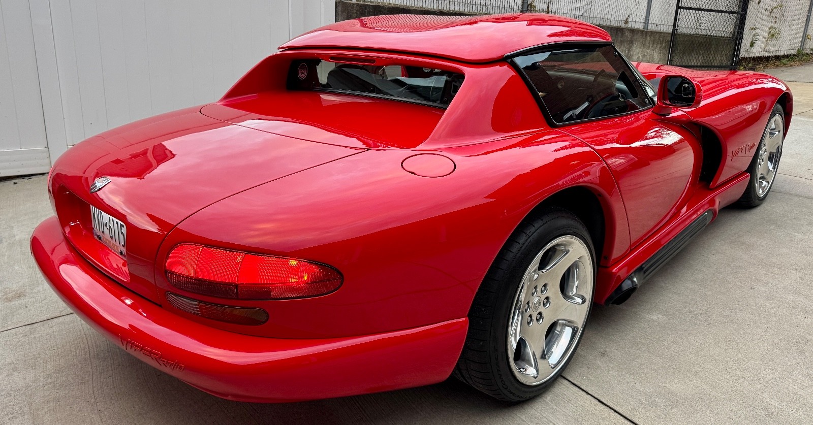 Dodge-Viper-1994-Convertible-16