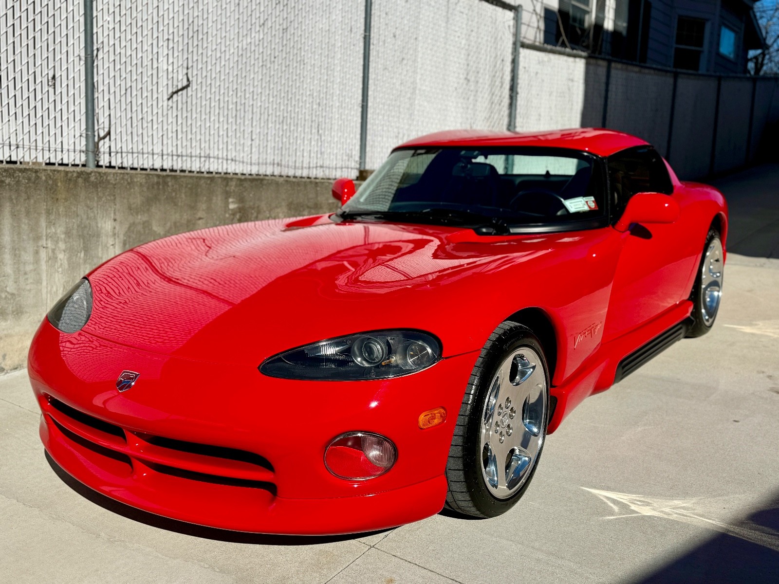 Dodge-Viper-1994-Convertible-28
